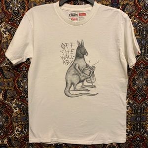 Vans classic T-shirts’ kangaroo off the wallaby